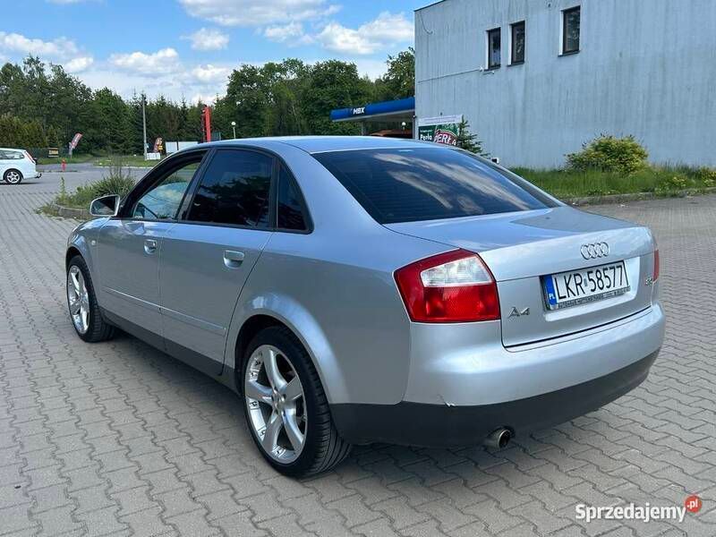 Srebrny Używany 2002 Audi A4 Sedan/Limuzyna | 6999 zł (Uczciwa cena) - Obraz 1/4