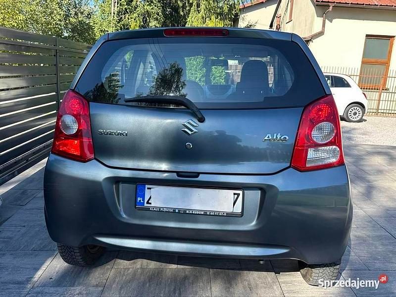 Używany Suzuki Alto 2009 Hatchback