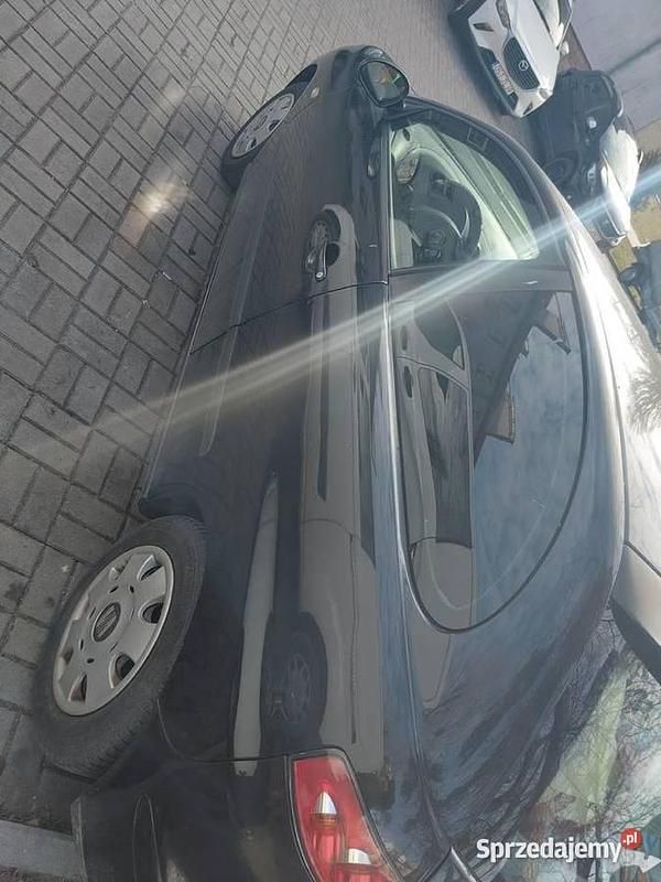 Używany Seat Ibiza 2004 Czarny Hatchback