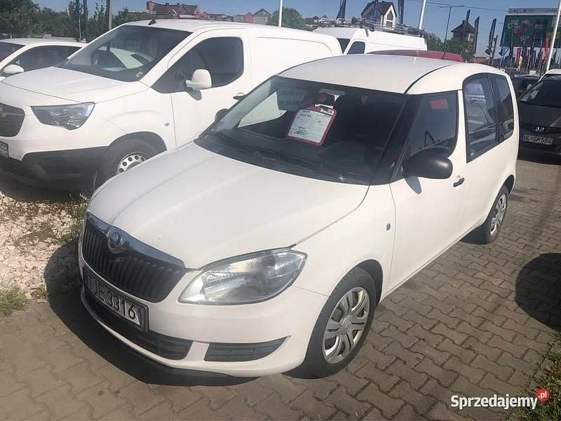 Biały Używany 2014 Skoda Roomster Kombi | 8000 zł (Super Cena) - Obraz 1/3