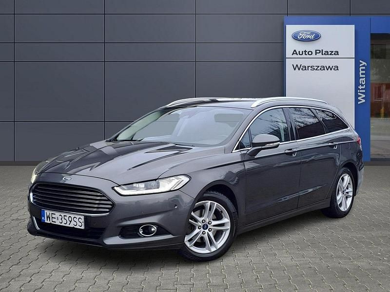 Używany Ford Mondeo Titanium 150 KM (110 kW) 2017 Grafitowy Kombi