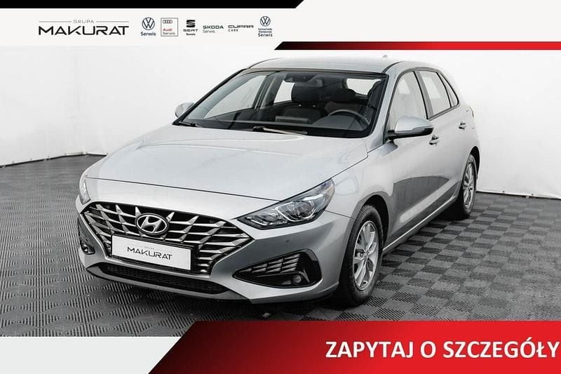 Używany Hyundai i30 120 KM (88 kW) 2022 Srebrny (metalik) Hatchback