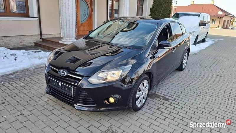 Używany Ford Focus 2011 Czarny Hatchback