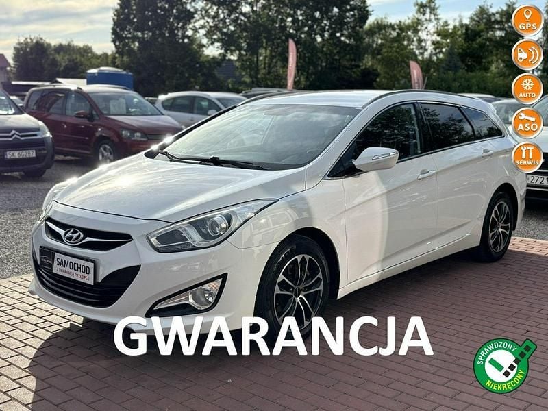 Biały (metalik) Używany 2012 Hyundai i40 Kombi | 28 500 zł (Uczciwa cena) - Obraz 1/4