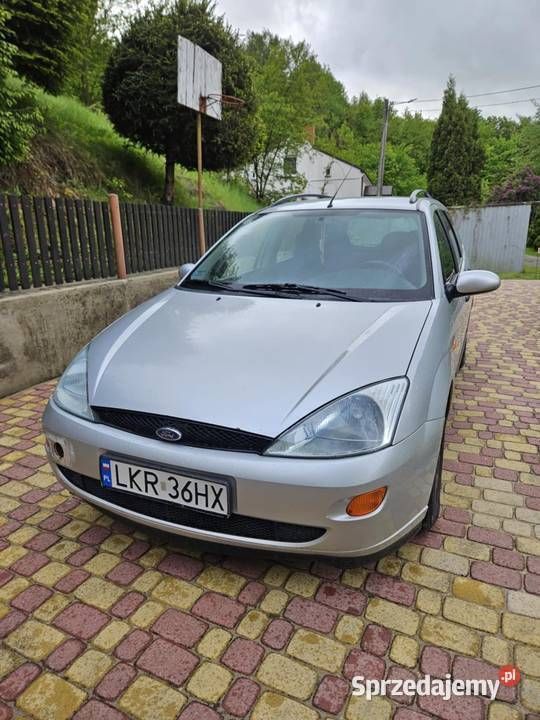 Srebrny Używany 2000 Ford Focus Kombi | 2500 zł (Uczciwa cena) - Obraz 1/4