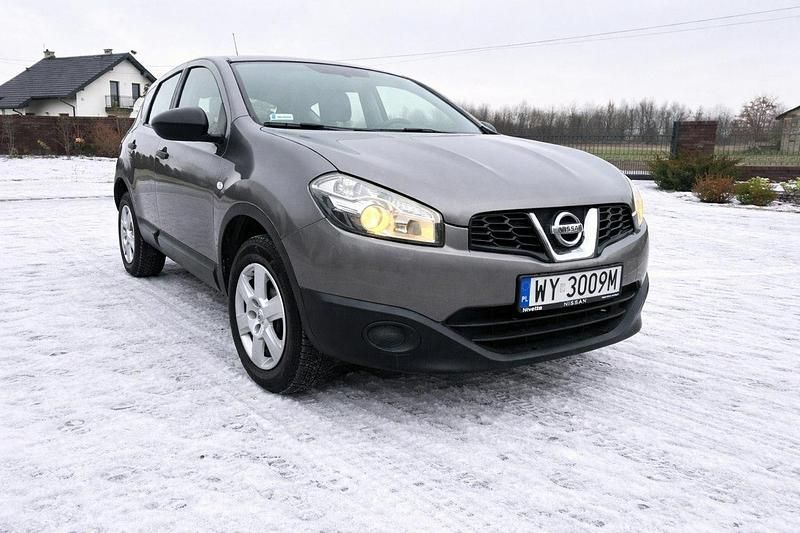 Używany Nissan Qashqai 116 KM (85 kW) 2012 Beżowy SUV