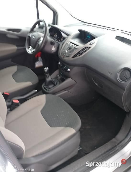 Używany Ford Tourneo Courier 2016 Minivan