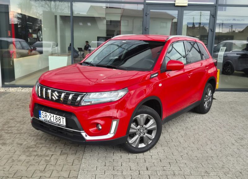 Bright red Używany 2024 Suzuki Vitara SUV | 87 900 zł (Uczciwa cena) - Obraz 1/1