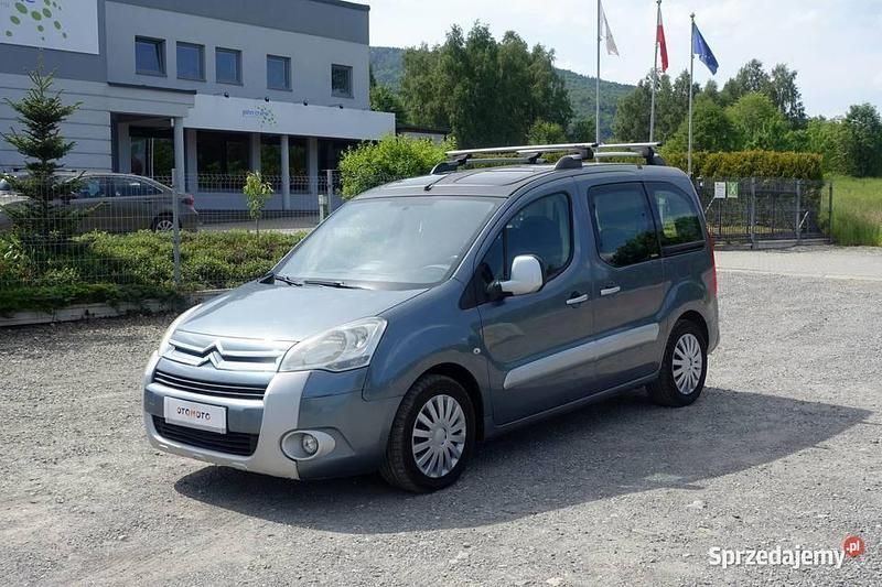Używany Citroën Berlingo 67 kW (92 KM) 2011 Szary Minivan