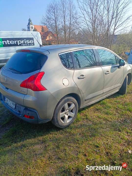 Brązowy Używany 2010 Peugeot 3008 Hatchback | 10 000 zł (Uczciwa cena) - Obraz 1/4