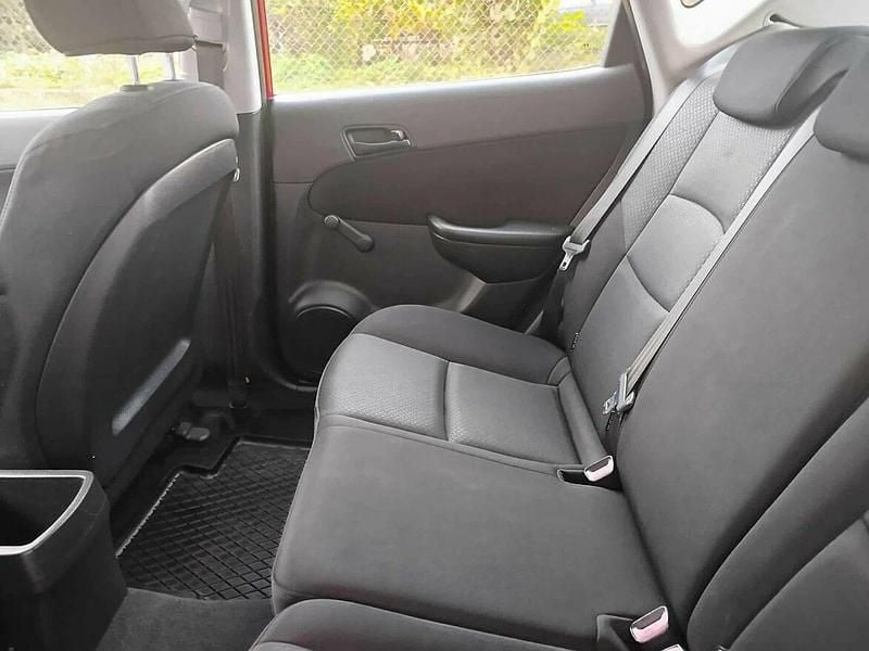 Używany Hyundai i30 2008 Czerwony Hatchback