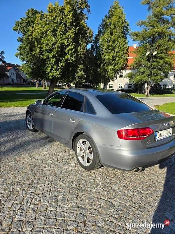 Używany 2010 Audi A4 Sedan/Limuzyna | 35 900 zł (Uczciwa cena) - Obraz 1/4