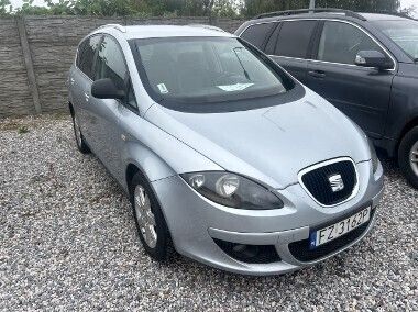 Srebrny Używany 2007 Seat Altea Minivan | 14 900 zł - Obraz 1/3