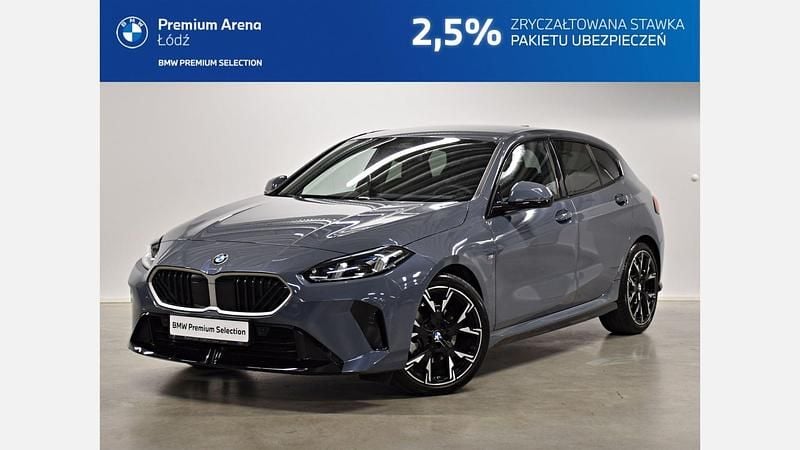 Szary storm bay bmw individual metalizowany Używany 2025 BMW 120 Shadowline Hatchback | 169 900 zł (Uczciwa cena) - Obraz 1/3