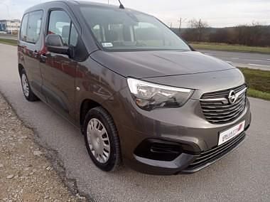 Szary Używany 2018 Opel Combo Minivan | 55 000 zł - Obraz 1/4