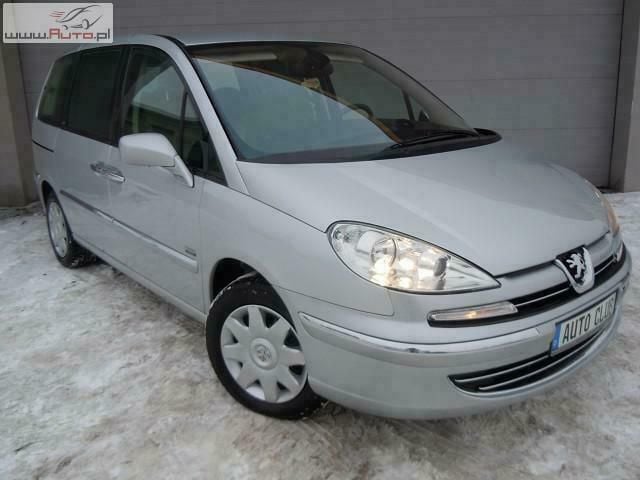 Srebrny Używany 2008 Peugeot 807 Minivan | 41 400 zł - Obraz 1/4