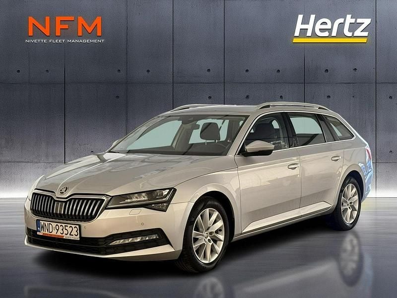 Srebrny Używany 2020 Skoda Superb Ambition Kombi | 71 500 zł (Dobra cena) - Obraz 1/3