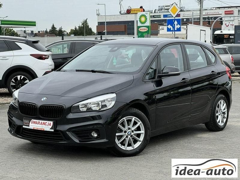 Czarny Używany 2017 BMW 216 Efficient Dynamics Sedan/Limuzyna | 51 900 zł - Obraz 1/4