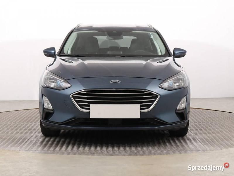 Używany Ford Focus 2019 Niebieski Kombi
