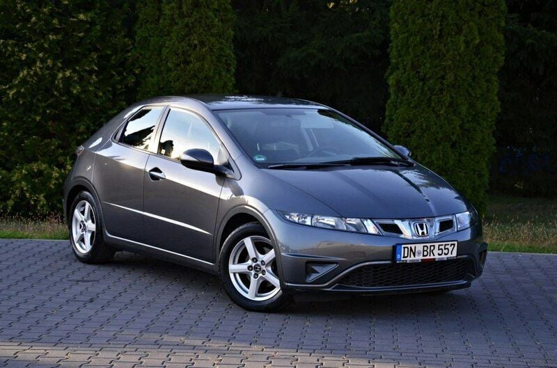 Szary Używany 2011 Honda Civic Sedan/Limuzyna | 26 900 zł (Uczciwa cena) - Obraz 1/4
