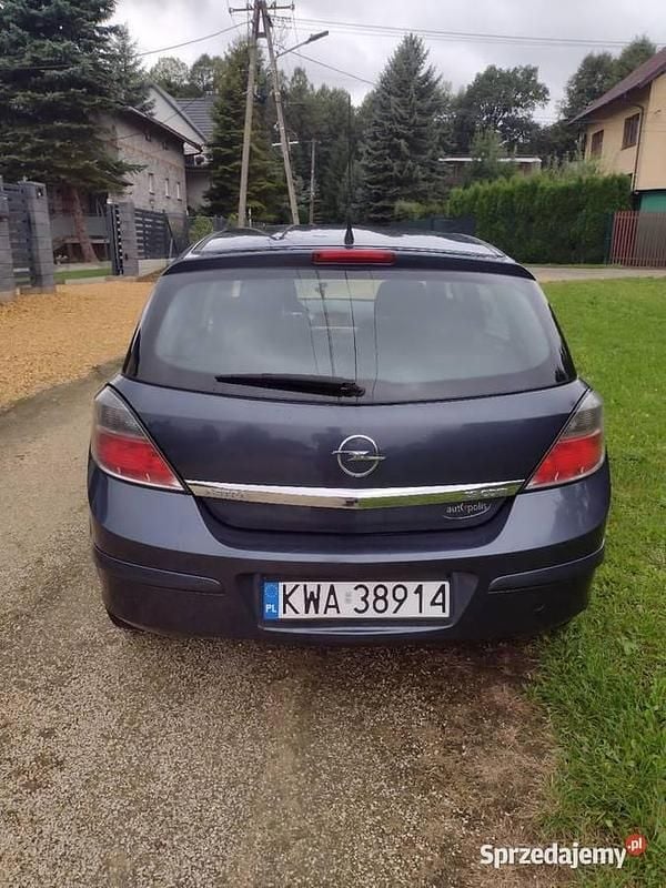 Używany Opel Astra 2008 Sedan/Limuzyna