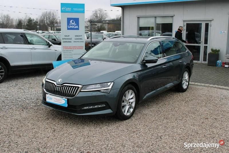 Używany Skoda Superb Ambition 2021 Szary Kombi