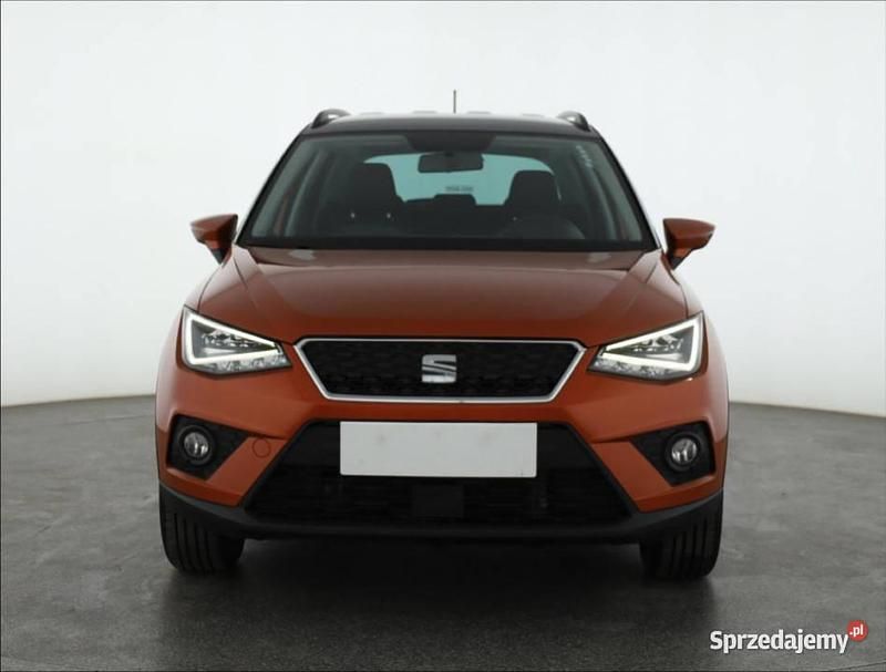 Pomarańczowy Używany 2017 Seat Arona SUV | 54 999 zł (Uczciwa cena) - Obraz 1/4