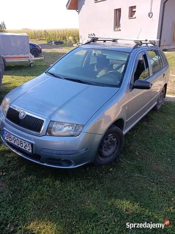 Szary Używany 2004 Skoda Fabia Sedan/Limuzyna | 2800 zł (Uczciwa cena) - Obraz 1/4