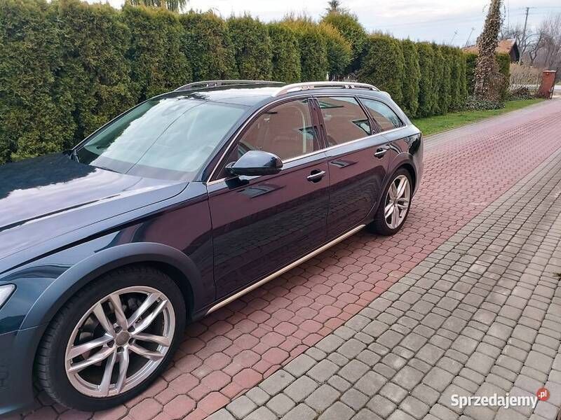 Używany Audi A6 Allroad 2017 Granatowy Kombi