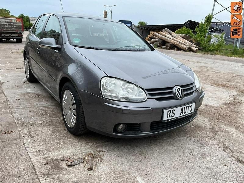 Używany VW Golf IV 80 KM (58 kW) 2006 Szary (metalik) Sedan/Limuzyna