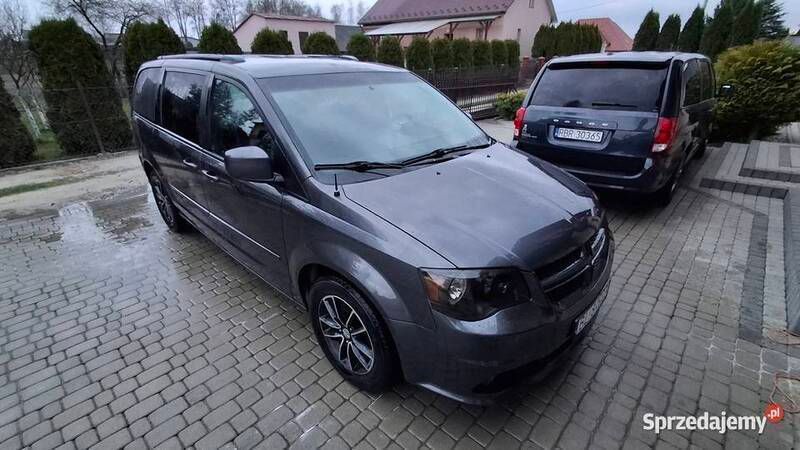 Używany 2017 Dodge Grand Caravan Minivan | 68 000 zł (Dość drogi) - Obraz 1/4