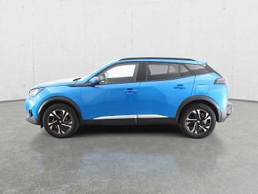 Używany Peugeot 2008 Allure 130 KM (95 kW) 2021 Niebieski SUV