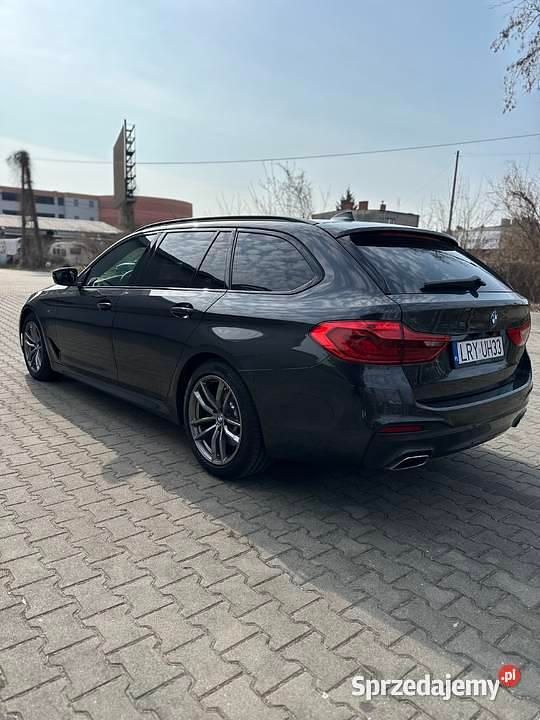 Używany BMW 520 190 KM (139 kW) 2019 Grafitowy Kombi
