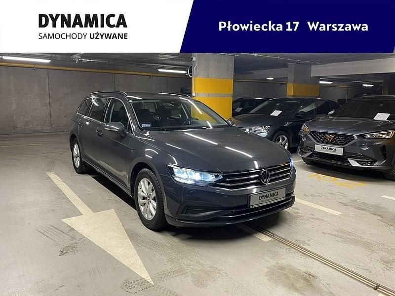 Szary Używany 2020 VW Passat Business Kombi | 78 900 zł (Dość drogi) - Obraz 1/4