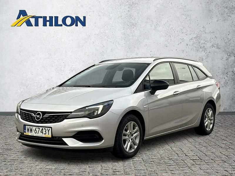 Srebrny (metalik) Używany 2022 Opel Astra Kombi | 50 300 zł (Uczciwa cena) - Obraz 1/4