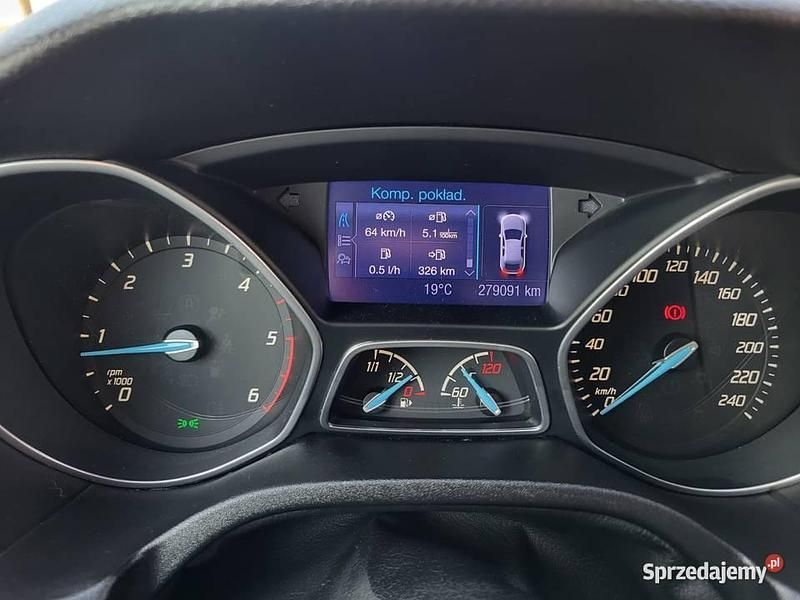 Używany Ford Focus 105 KM (77 kW) 2012 Czarny Kombi