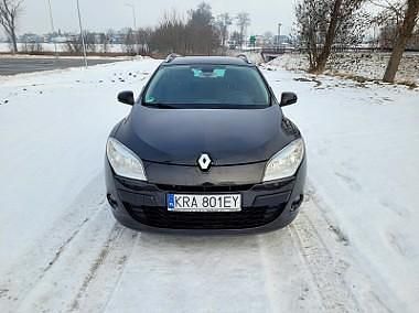Używany Renault Mégane III 130 KM (95 kW) 2010 Czarny Kombi