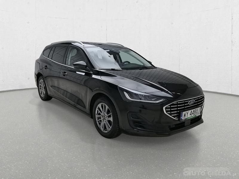 Czarny Używany 2022 Ford Focus Kombi | 50 184 zł (Dobra cena) - Obraz 1/4