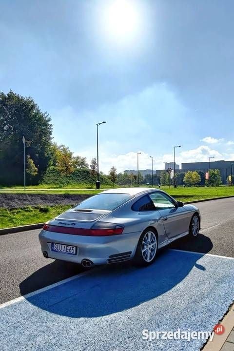 Używany Porsche 911 Carrera 4S 2003 Srebrny Coupe