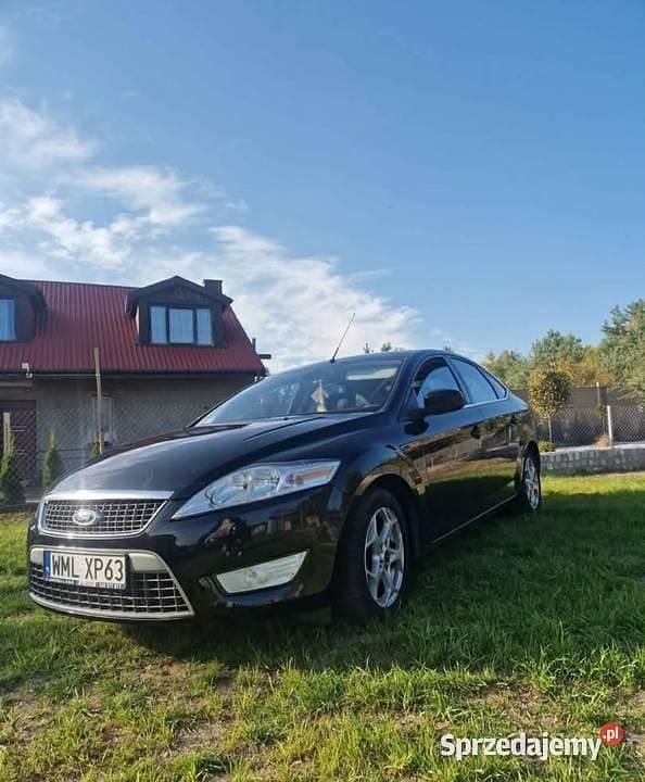 Używany Ford Mondeo 2009 Czarny Hatchback