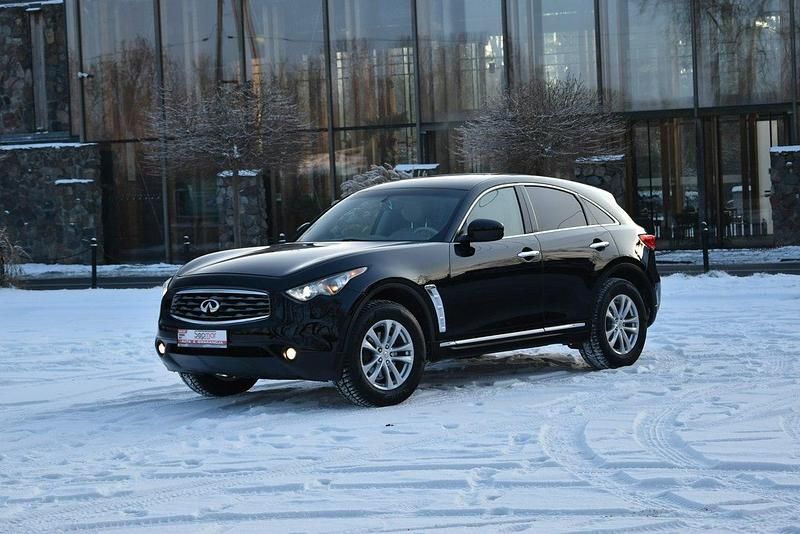 Używany Infiniti Fx35 277 KM (203 kW) 2011 Czarny SUV