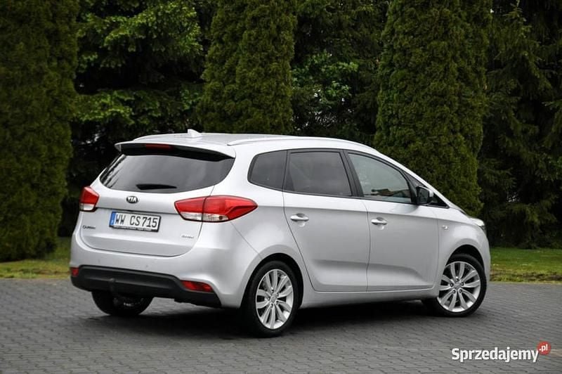 Używany Kia Carens 141 KM (103 kW) 2016 Szary Minivan