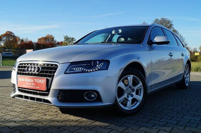 Srebrny Używany 2010 Audi A4 Kombi | 24 900 zł (Uczciwa cena) - Obraz 1/4
