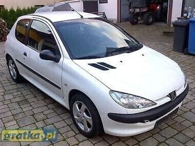 Biały Używany 2006 Peugeot 206 Hatchback | 6900 zł - Obraz 1/4