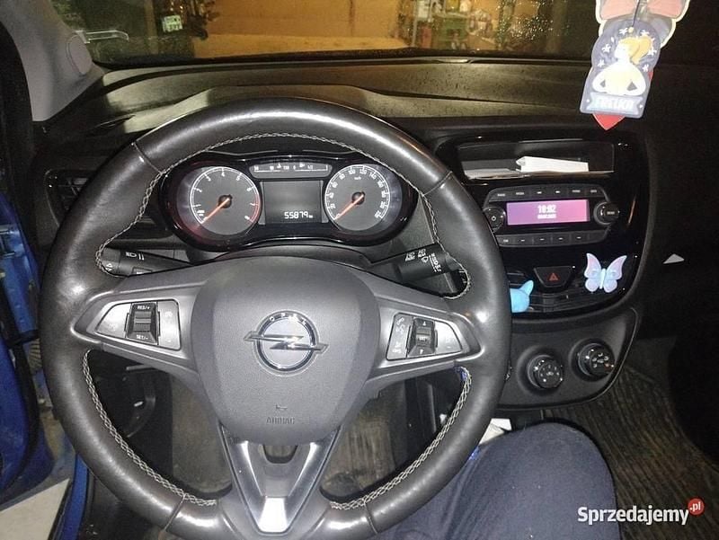 Używany Opel Karl 2018 Niebieski Hatchback