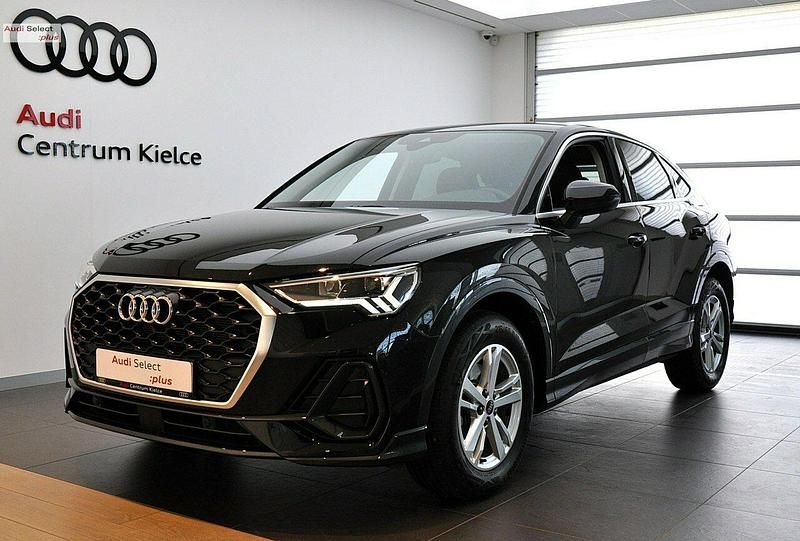 Czarny Używany 2024 Audi Q3 Ambiente SUV | 169 980 zł (Drogi) - Obraz 1/4