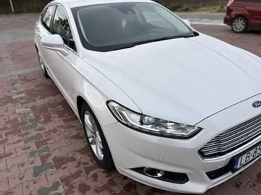 Biały Używany 2016 Ford Mondeo Sedan/Limuzyna | 45 900 zł (Uczciwa cena) - Obraz 1/4