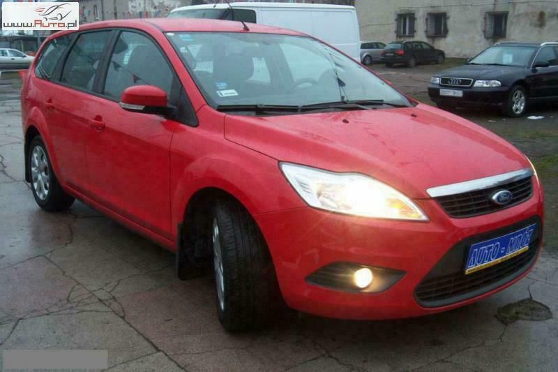 Czerwony Używany 2010 Ford Focus Sedan/Limuzyna | 22 900 zł - Obraz 1/4
