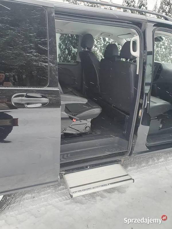 Używany Mercedes Vito 2019 Czarny Van