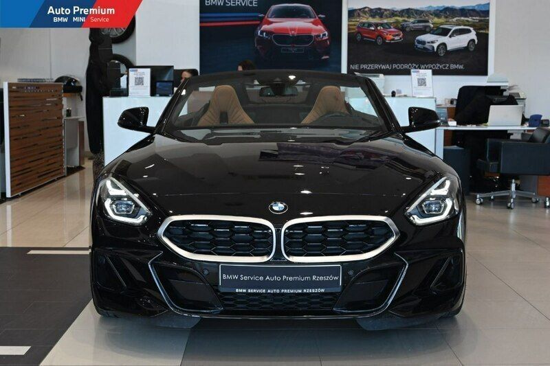 Używany BMW Z4 258 KM (189 kW) 2023 Czarny (metalik) Kabriolet